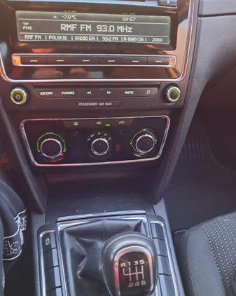 Skoda Superb cena 27500 przebieg: 221000, rok produkcji 2010 z Rybnik małe 277